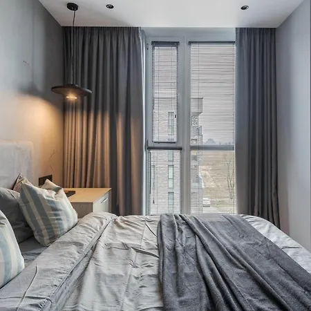 Avalon Time Apartment إلفيف المظهر الخارجي الصورة